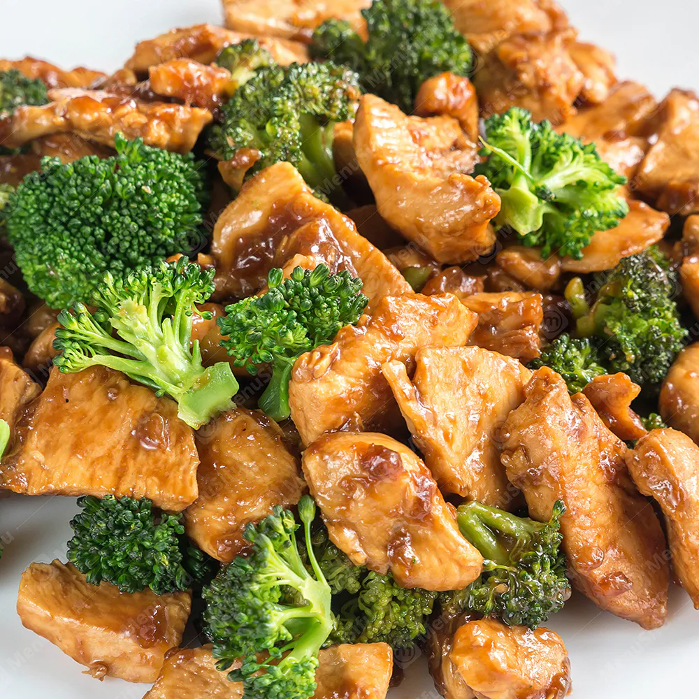 Broccoli chicken stir fry with savory sauce at Shun Xing Restaurant, a Chinese Restaurant in Mathews